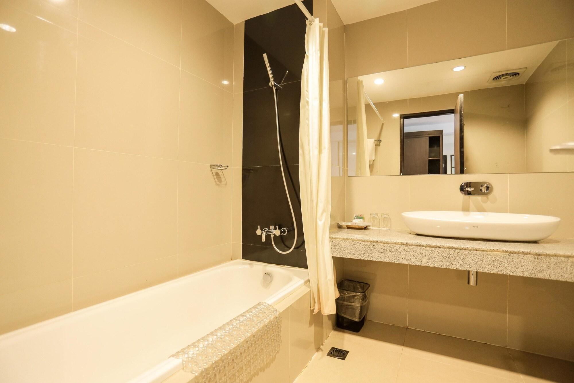 Grand Asia Hotel Makassar Eksteriør bilde