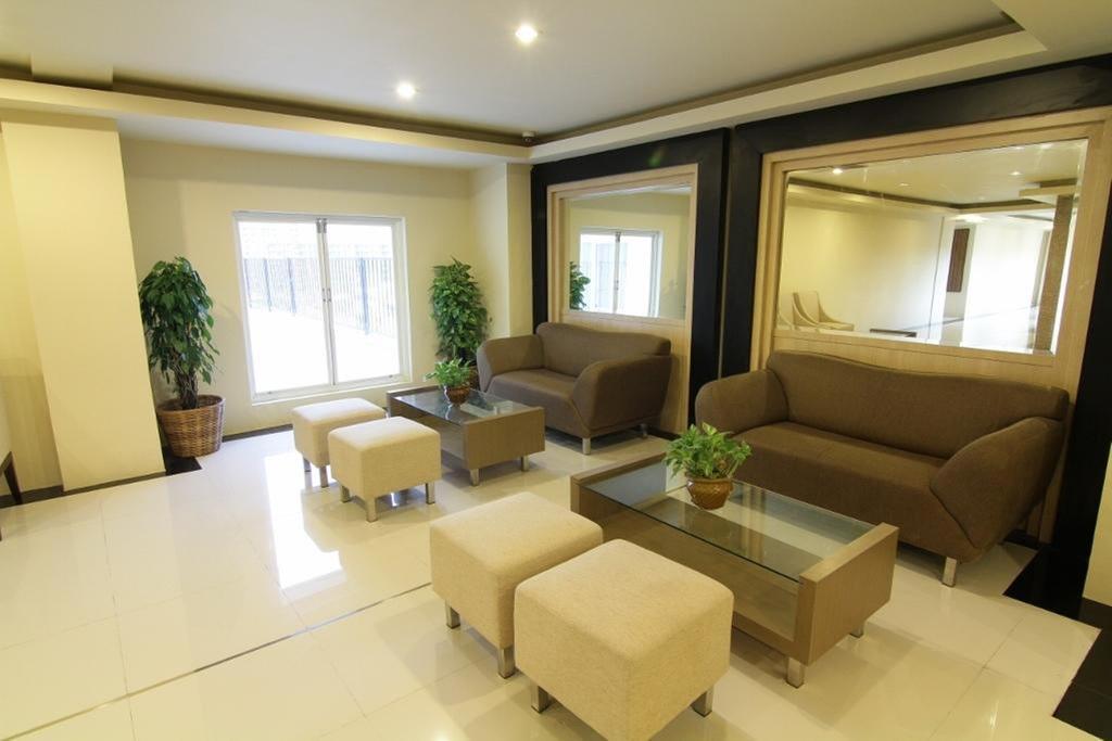 Grand Asia Hotel Makassar Eksteriør bilde